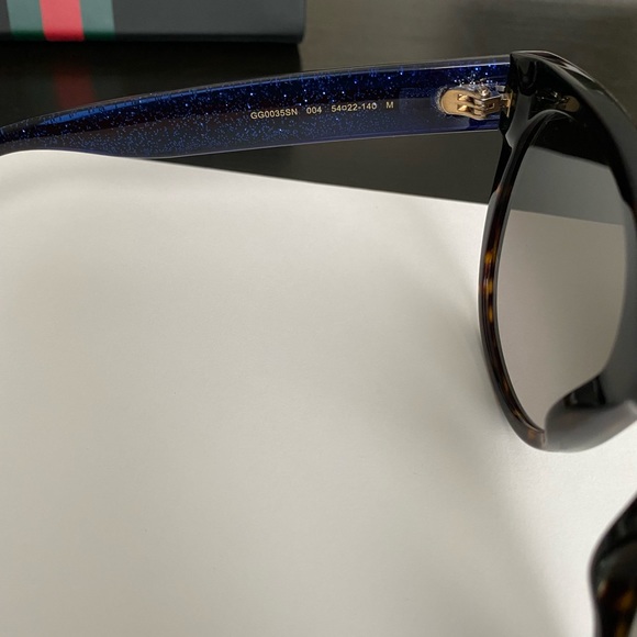 Gucci sunnies - Picture 6 of 6